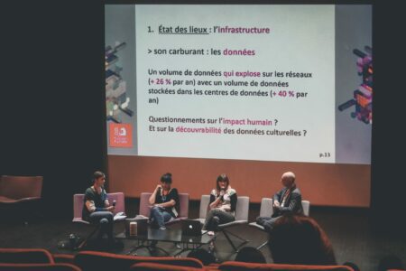 « Quelle technologie est au service de quelle société ? » Caroline Weill