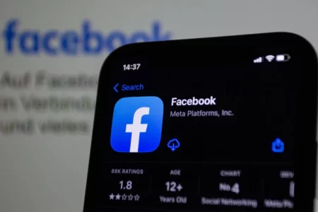 Entraînement de l’IA de Meta à partir de vos données Facebook et Instagram : pourquoi le secteur culturel est concerné ?