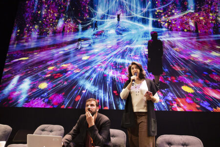 Du spectacle vivant vers des expériences spectaculaires ?